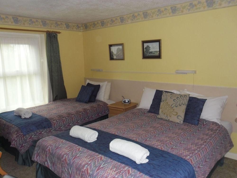 Chad Hill Hotel Sandown Bagian luar foto