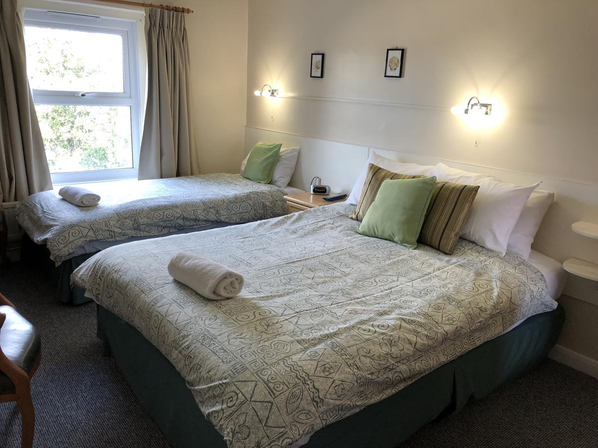 Chad Hill Hotel Sandown Bagian luar foto
